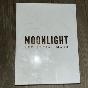 New!!  Still in box. Aphrona Beauty Moonlight LED Facial Treatment Mask 3-color